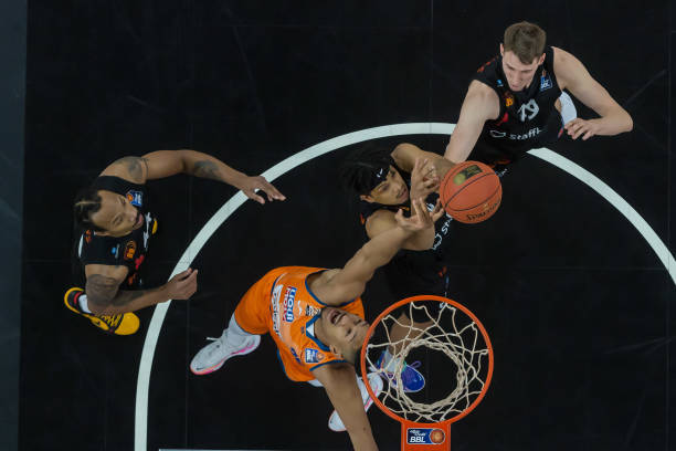 汉密尔顿的 汉密尔顿的