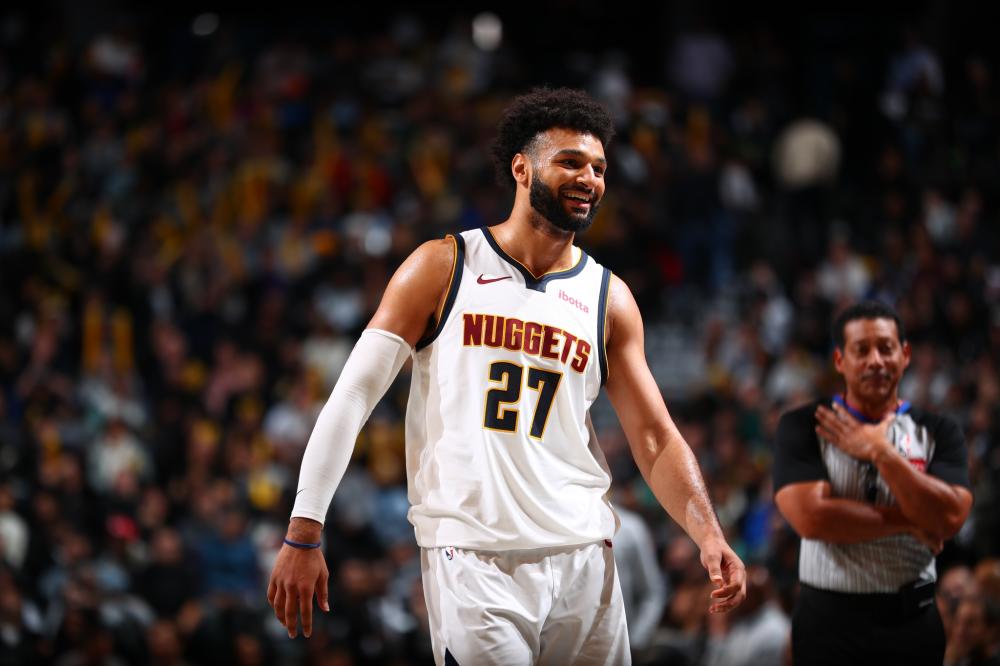 也显示出巴 也显示出巴